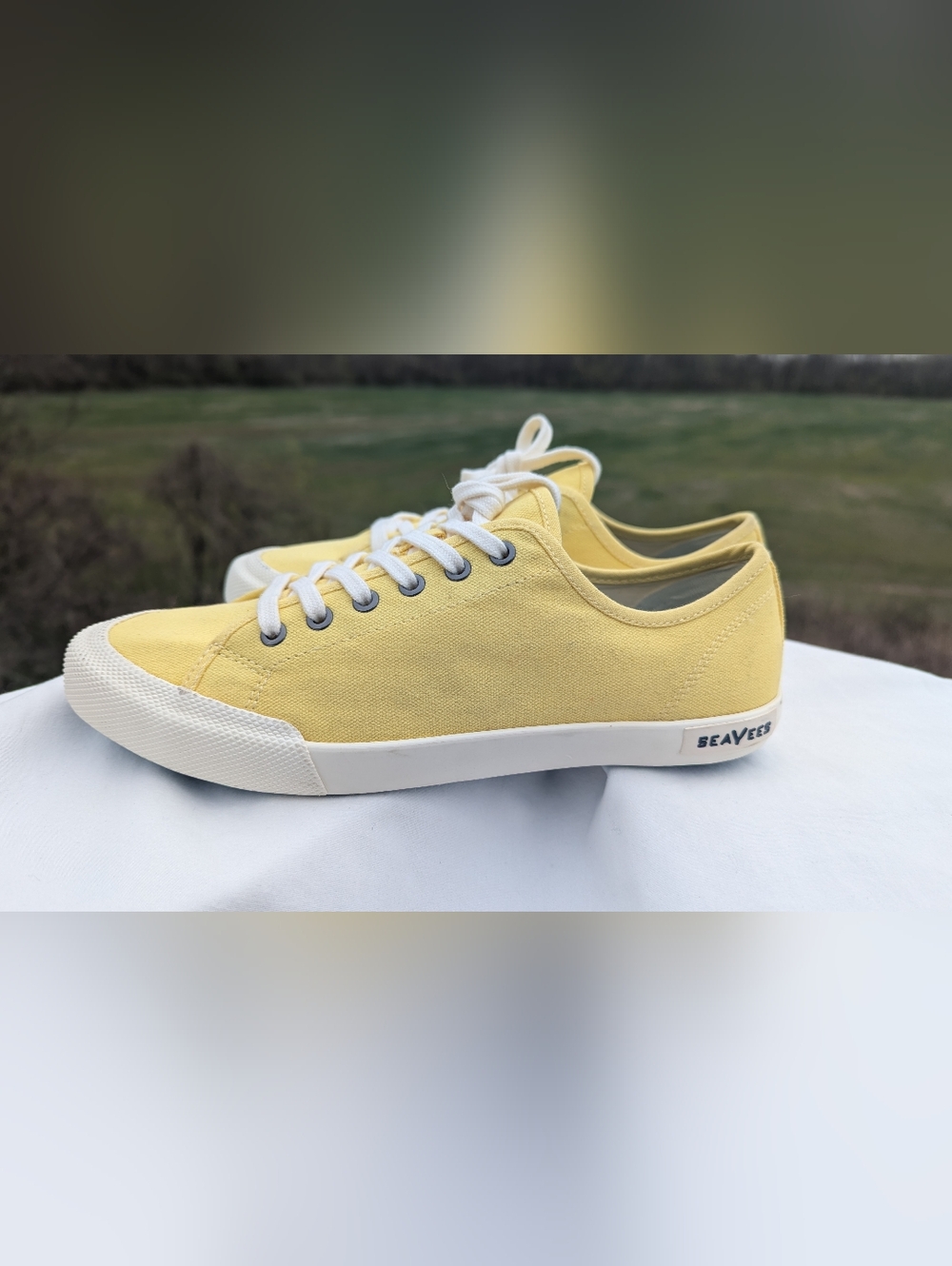 SeaVees Monterey Sneaker Pineapple Yellow Size 8.5 Canvas - Picture 2 of 10